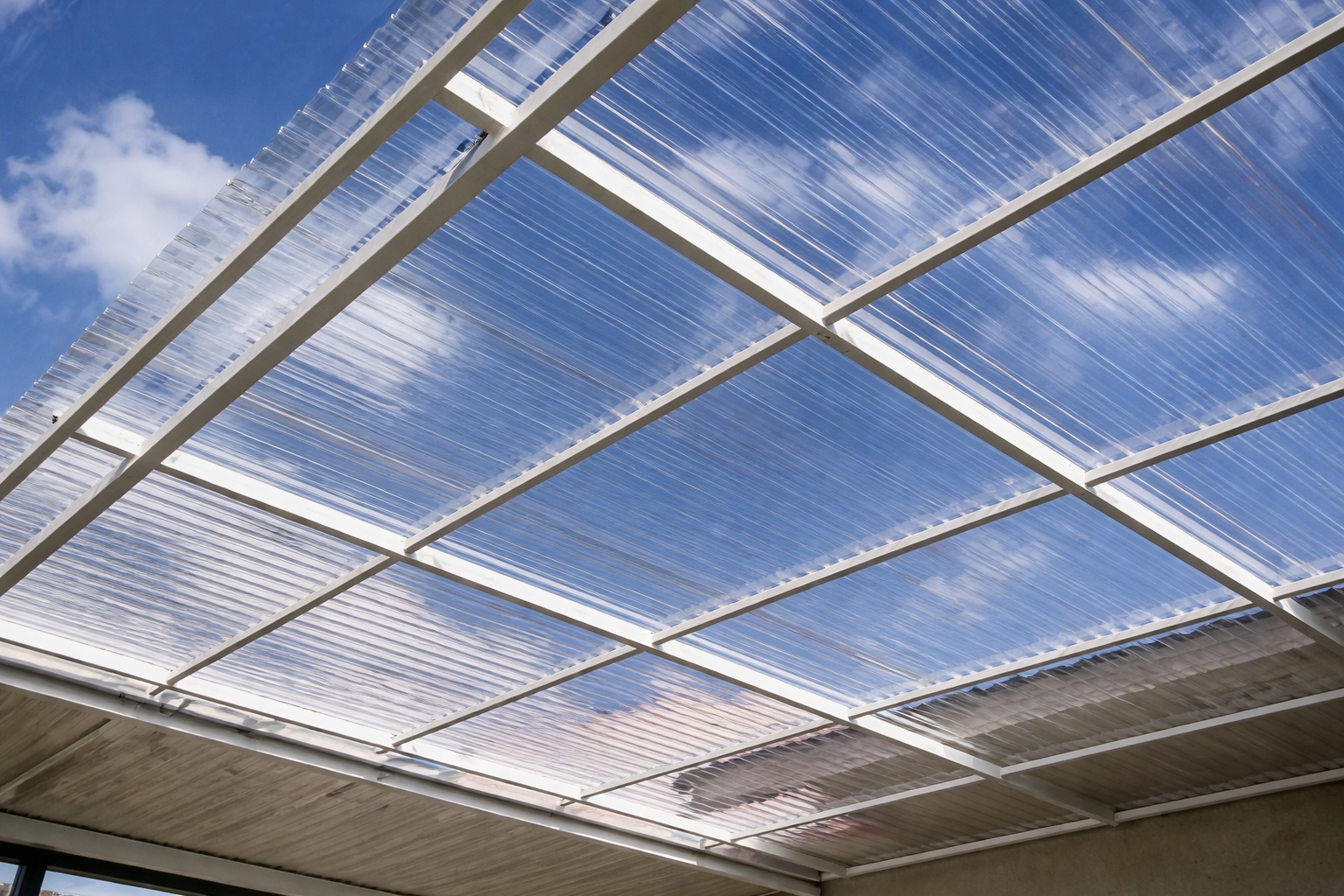 Aplikasi Atap FRP Untuk Outdoor